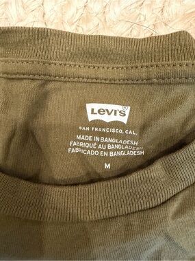 Levi's Olive Green Crewneck T-Shirt